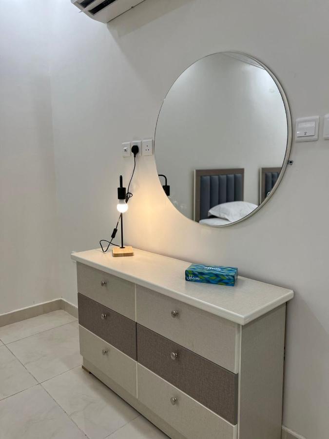 Luxurious Family 3 Bedroom Apartments 10 Mins Drive To Al-Masjid Nabawi - Nozol Noor 1 Medina Exterior photo